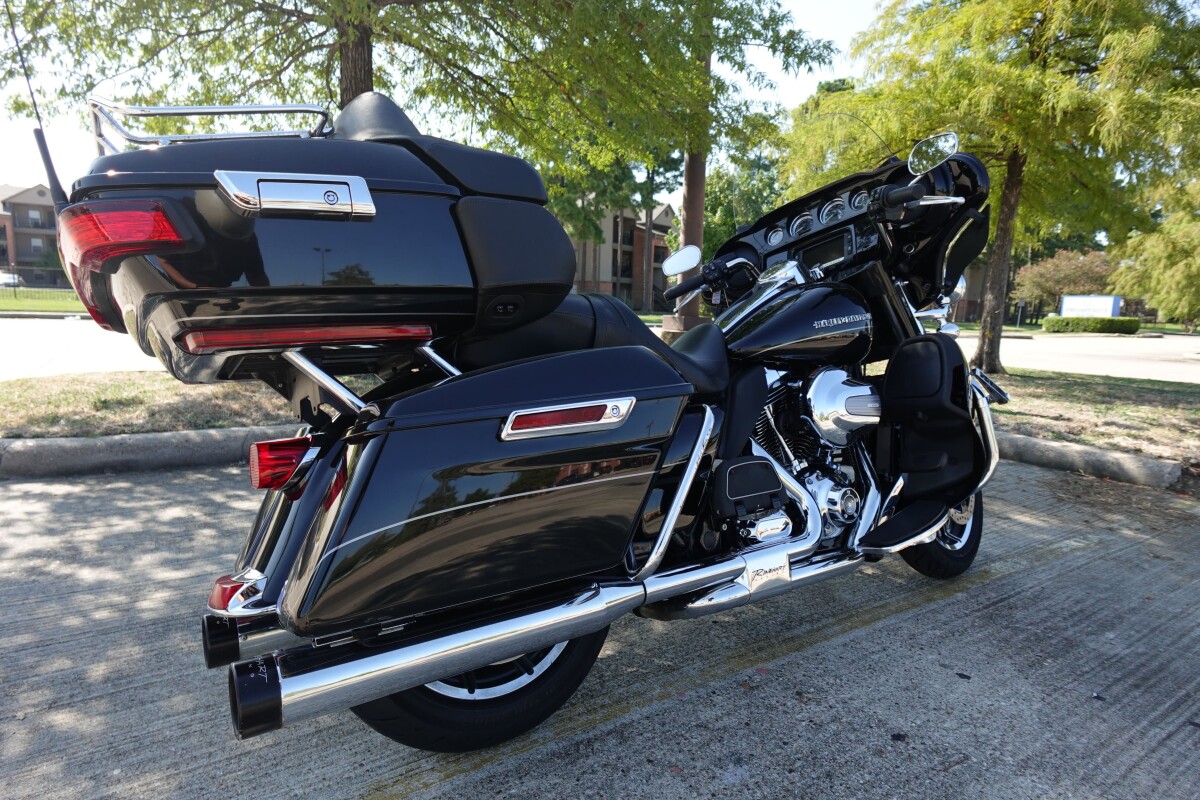 2015 Harley-Davidson Ultra Limited FLHTK - Photo 10