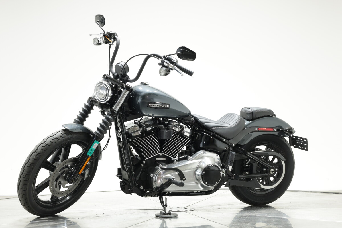 2025 Harley-Davidson FXBB Softail Street Bob in Iron Horse Metallic - Photo 7