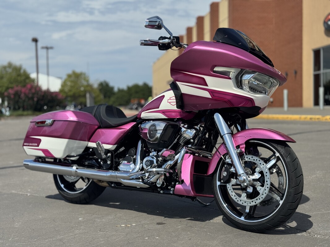 2025 Harley-Davidson Road Glide FLTRX Sassy Pink Wiseguys 1of1 - Photo 2