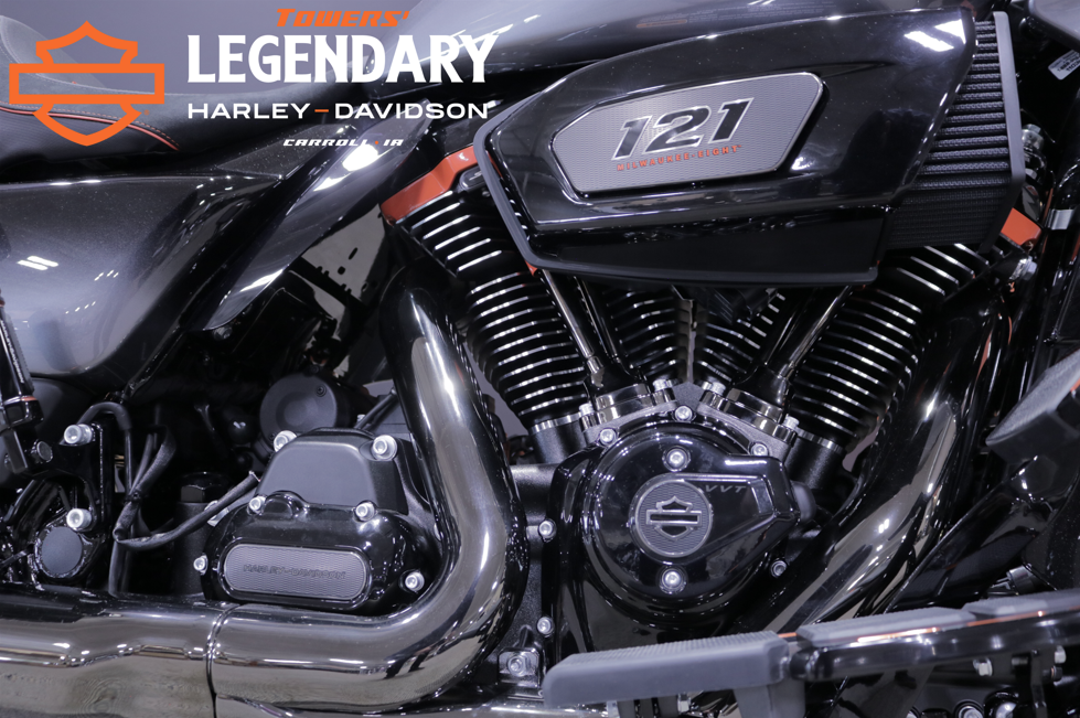 FLTRXSE 2025 CVO Road Glide - Photo 4