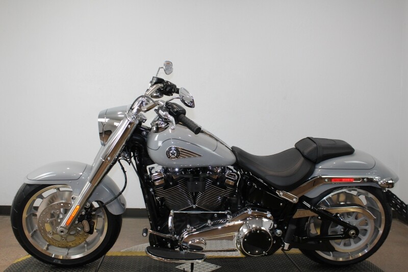 Harley-Davidson Fat Boy 2025 FLFB 84640660 BILLIARD GRAY W/ PINSTRIPE - Photo 5