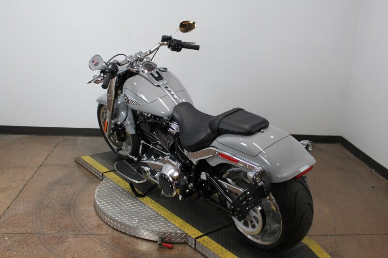 Harley-Davidson Fat Boy 2025 FLFB 84640660 BILLIARD GRAY W/ PINSTRIPE - Photo 6