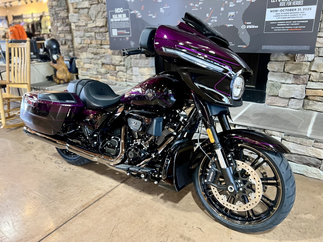 2025 FLHXSE - CVO Street Glide