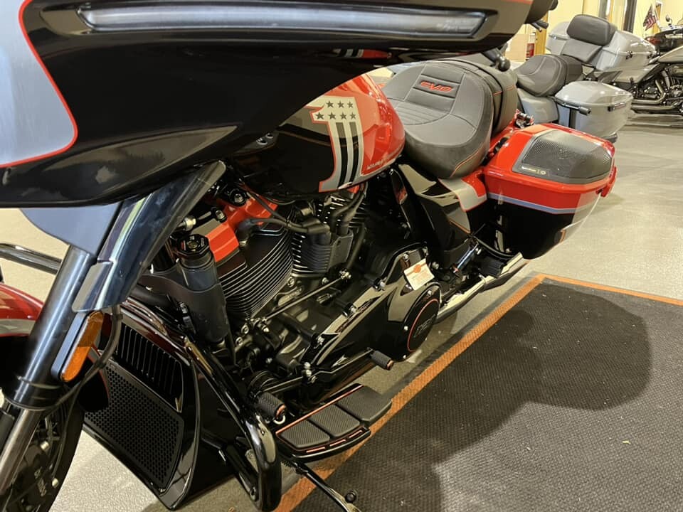 2024 Harley-Davidson CVO Street Glide Legendary Orange - Photo 3