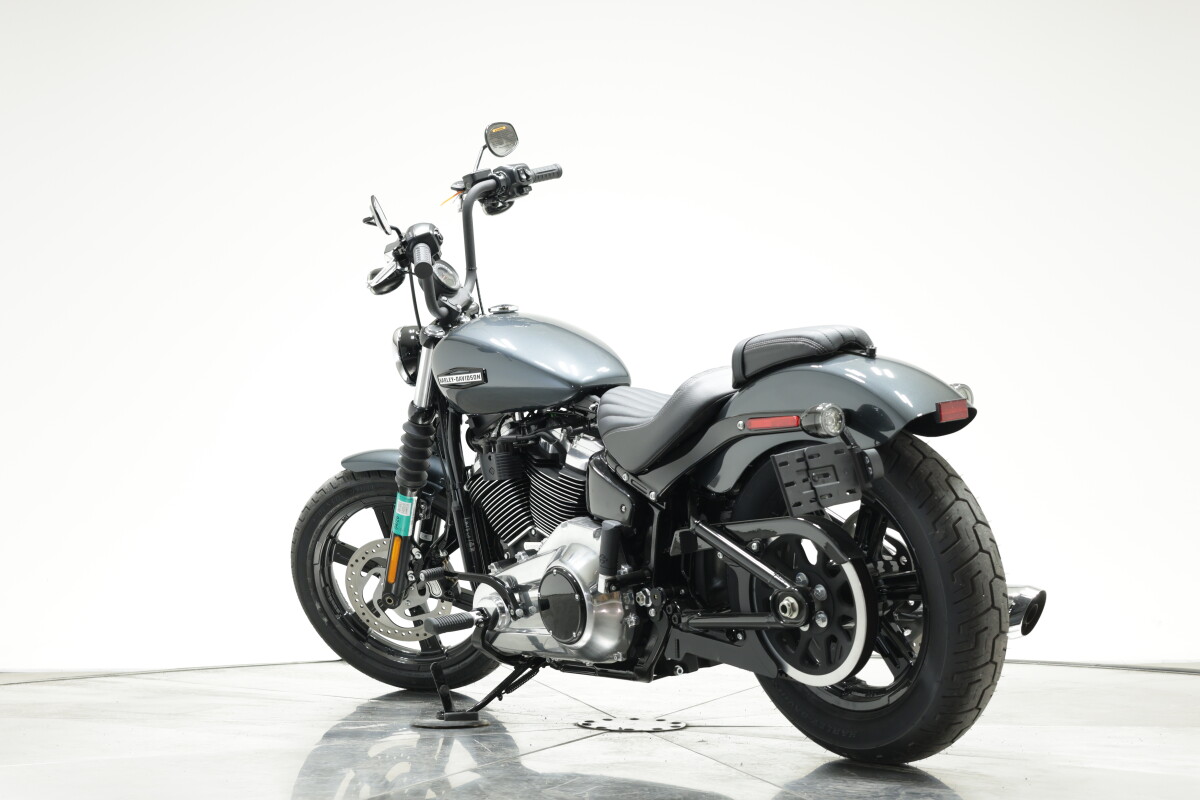 2025 Harley-Davidson FXBB Softail Street Bob in Iron Horse Metallic - Photo 10