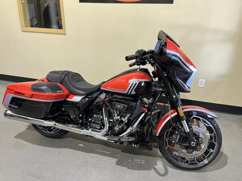 2024 Harley-Davidson CVO Street Glide Legendary Orange