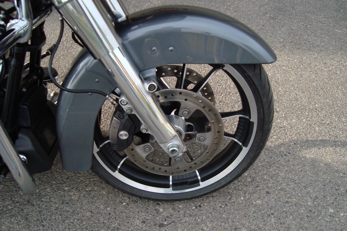 2021 Harley-Davidson Road Glide Gauntlet Gray Metallic - Photo 9