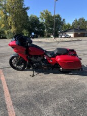 2025 Harley-Davidson® CVO™ Road Glide® ST Rally Red thumb 3