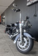 FLHR 2018 Road King® thumb 2