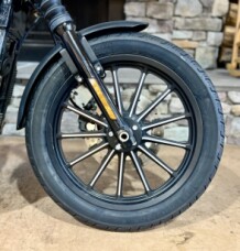 2010 XL883N - 883 Iron thumb 1