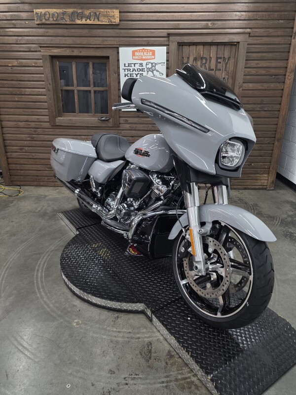 2025 Harley-Davidson Street Glide BILLIARD GRAY - Photo 8