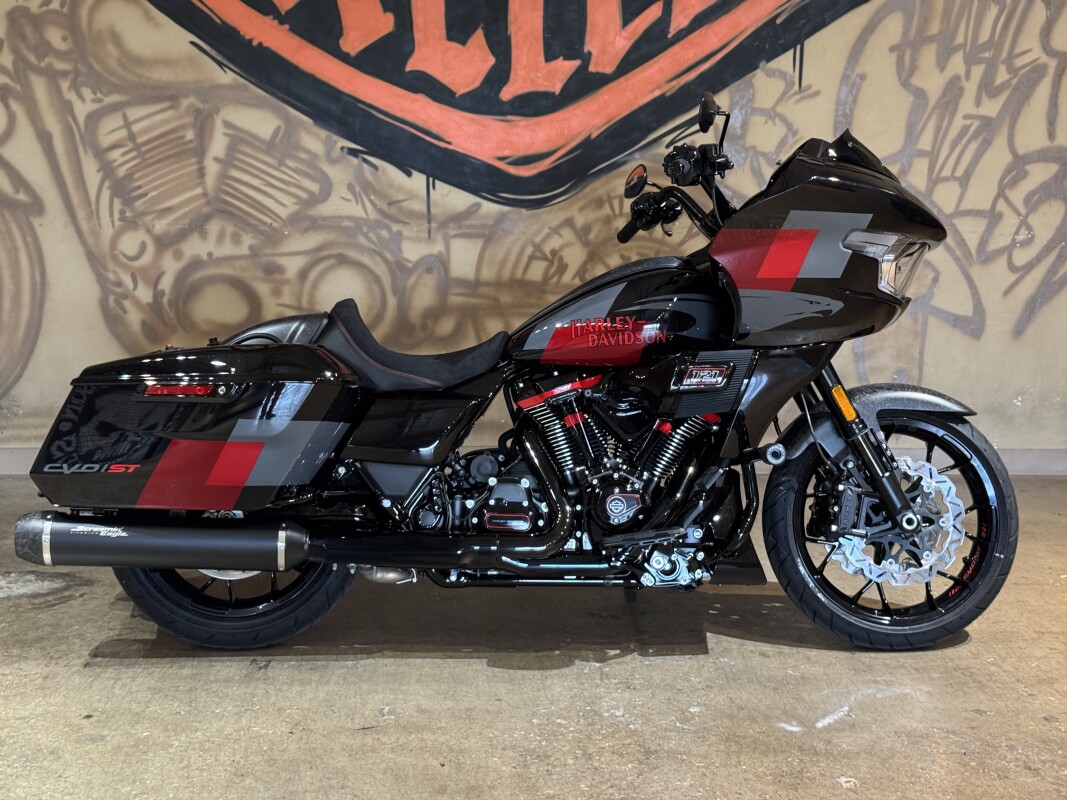 FLTRXSTSE 2025 CVO Road Glide ST - Photo 7