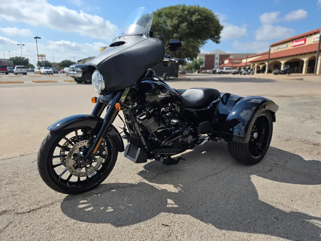 2024 Harley-Davidson Freewheeler - Photo 4