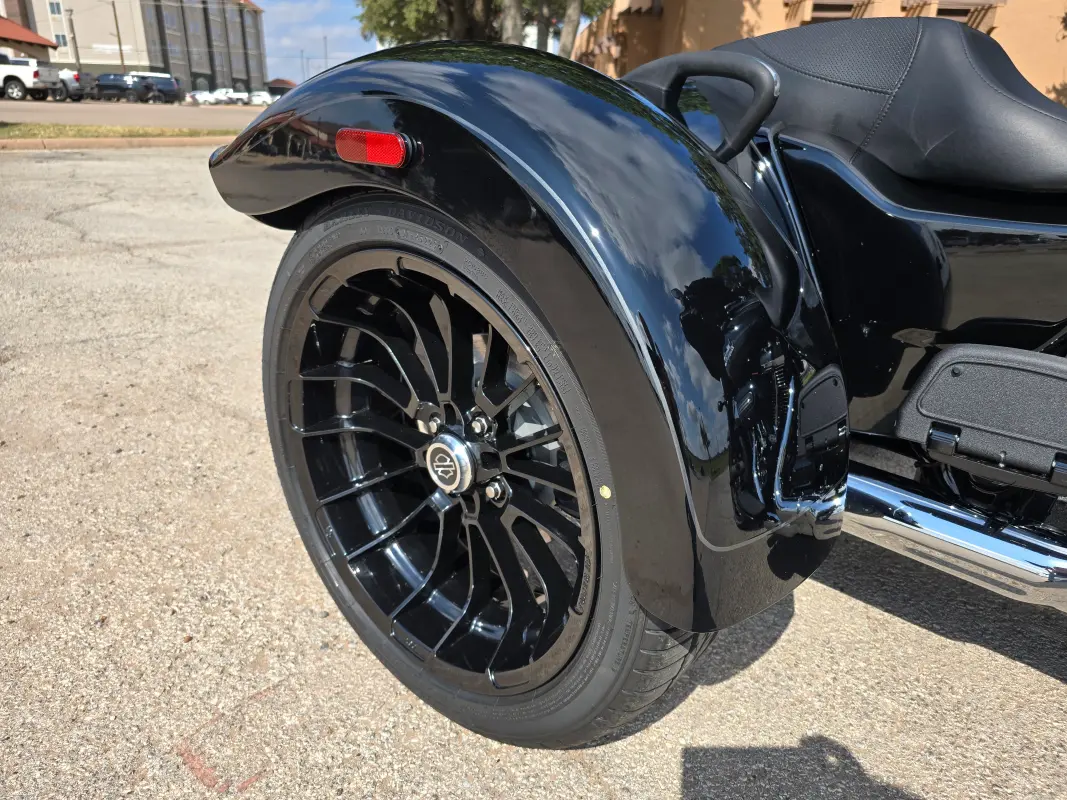 2024 Harley-Davidson Freewheeler - Photo 9