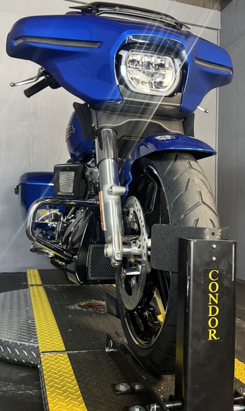 2025 Harley-Davidson Street Glide FLHX BLUE BURST - Photo 5
