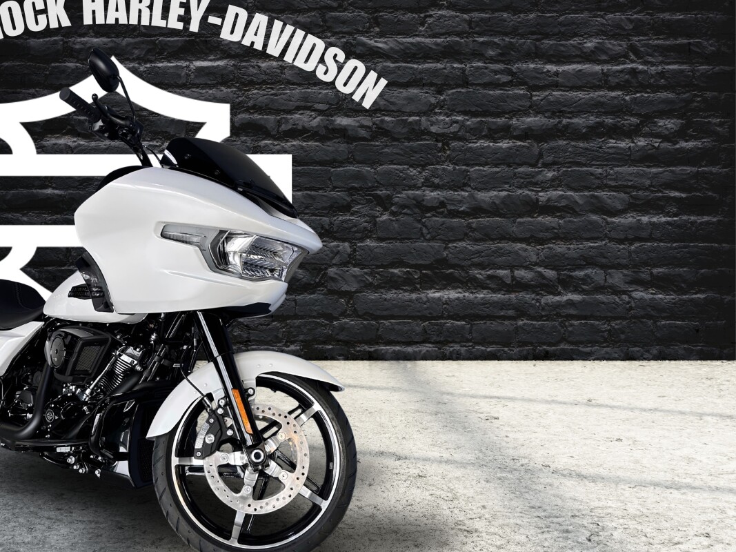 2025 Harley-Davidson Road Glide White Onyx Pearl - Black Finish - Photo 3