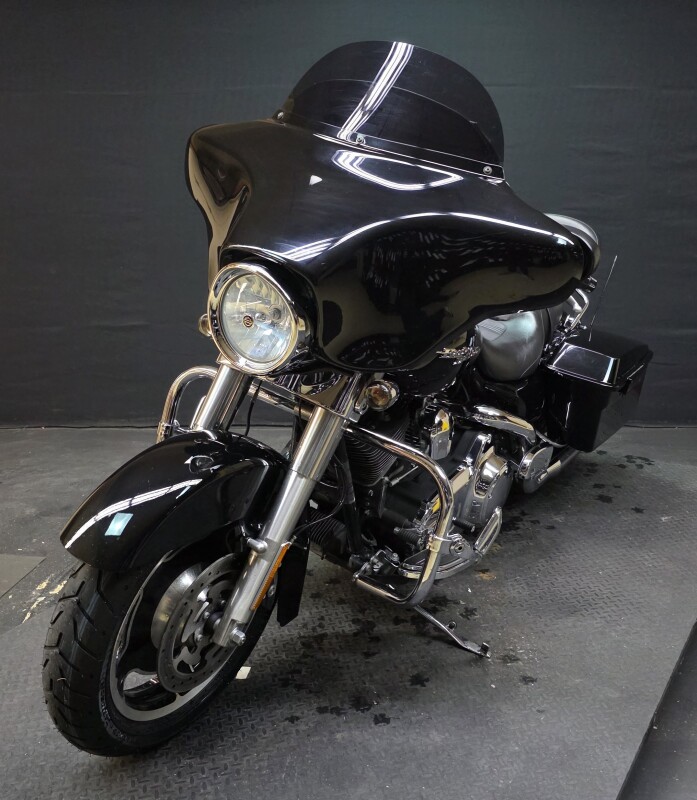 Harley-Davidson Street Glide 2009 FLHX BLACK - Photo 4
