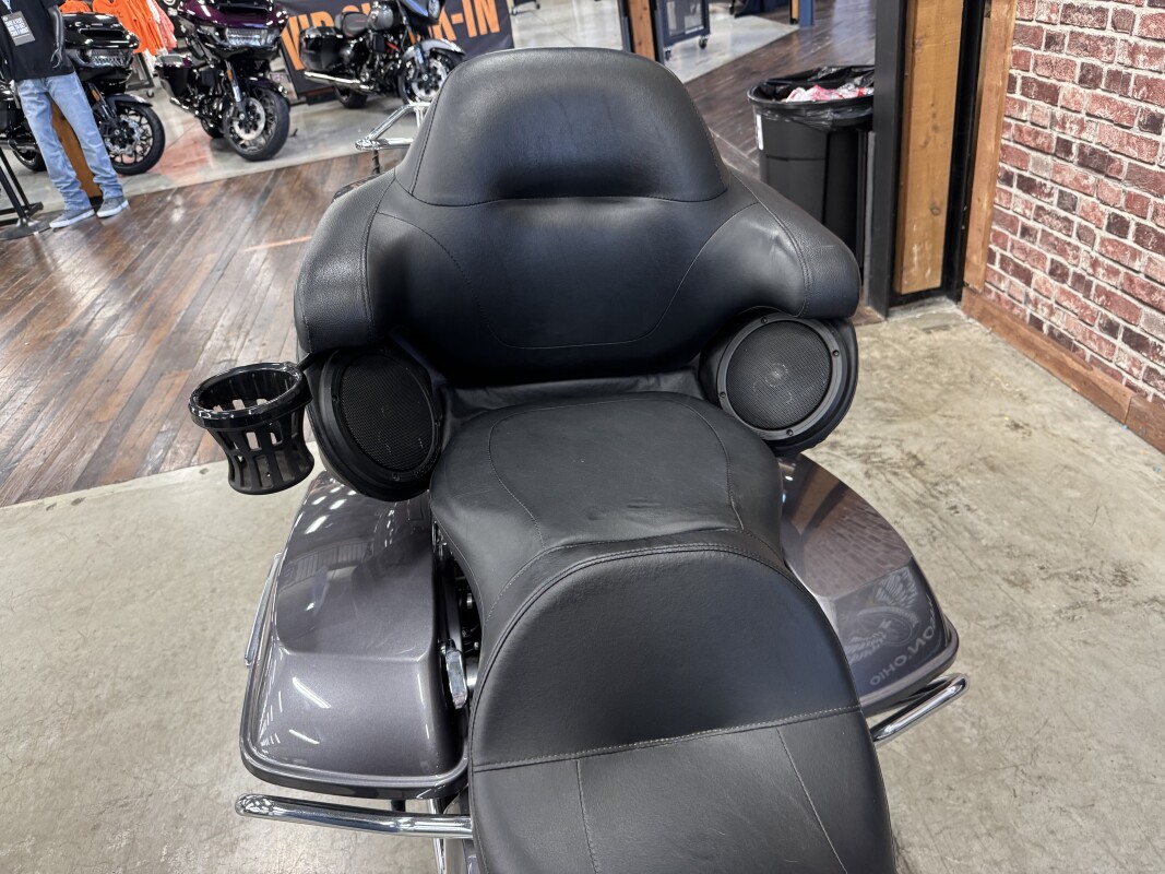 2014 Harley-Davidson Electra Glide Ultra Limited FLHTK - Photo 6