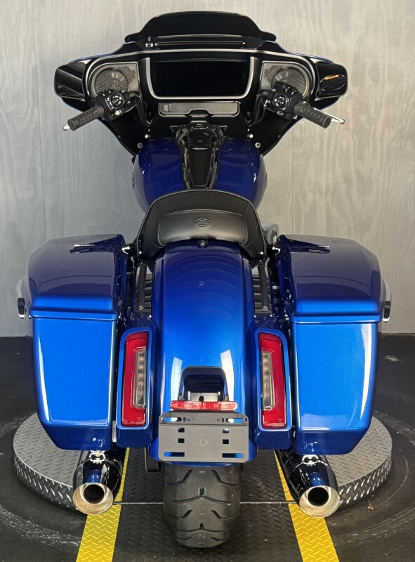 2025 Harley-Davidson Street Glide FLHX BLUE BURST - Photo 4
