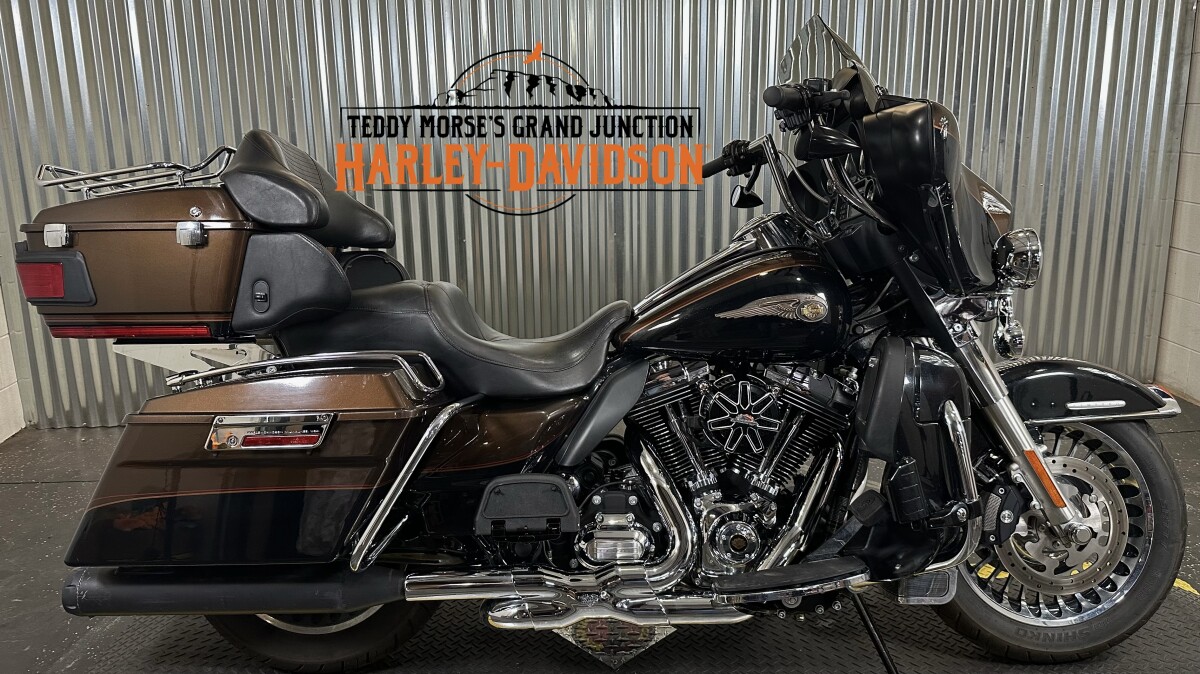 2013 Harley-Davidson Electra Glide Ultra Limited 105th Anniversary Copper Pearl & Vivid Black