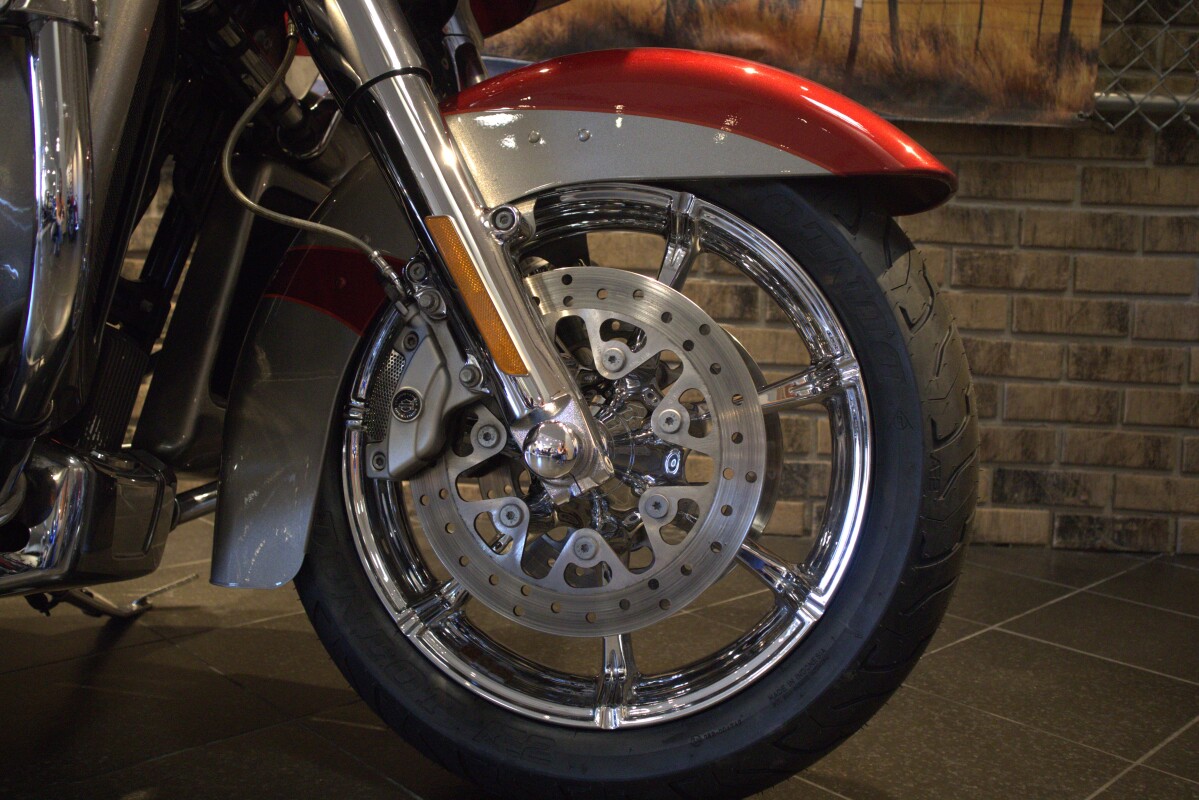2016 CVO Road Glide Ultra (FLTRUSE) - Photo 7