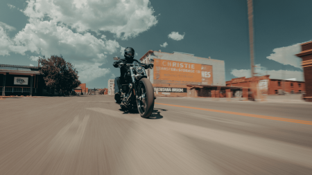 Florida Roads Call for Custom Touches on the 2025 Harley-Davidson® Breakout®