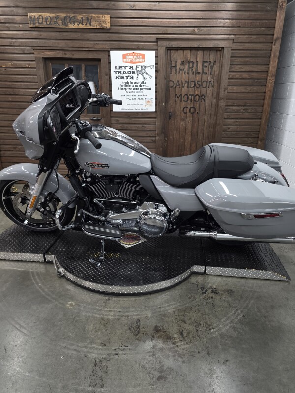 2025 Harley-Davidson Street Glide BILLIARD GRAY - Photo 5