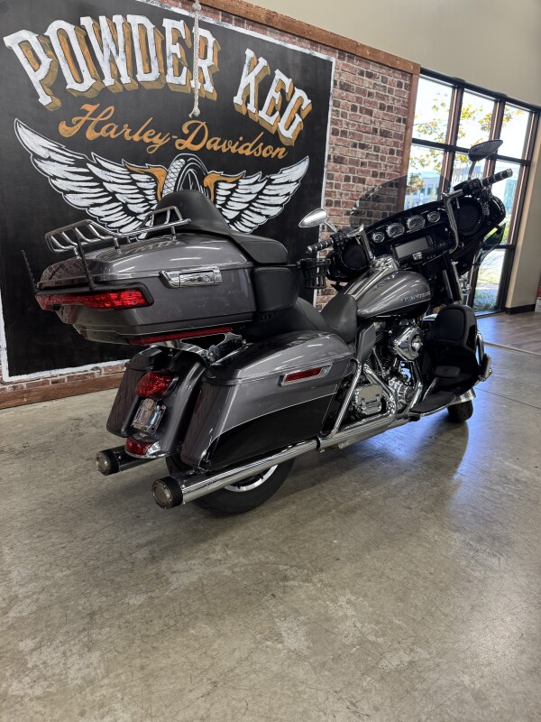 2014 Harley-Davidson Electra Glide Ultra Limited FLHTK - Photo 7