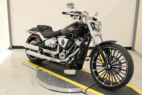 2025 Harley-Davidson Breakout Cruiser FXBR thumb 2