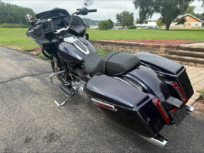 2025 Harley-Davidson<sup>®</sup> Road Glide® Mystic Shift thumb 0