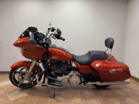 2024 FLTRX Road Glide® thumb 1