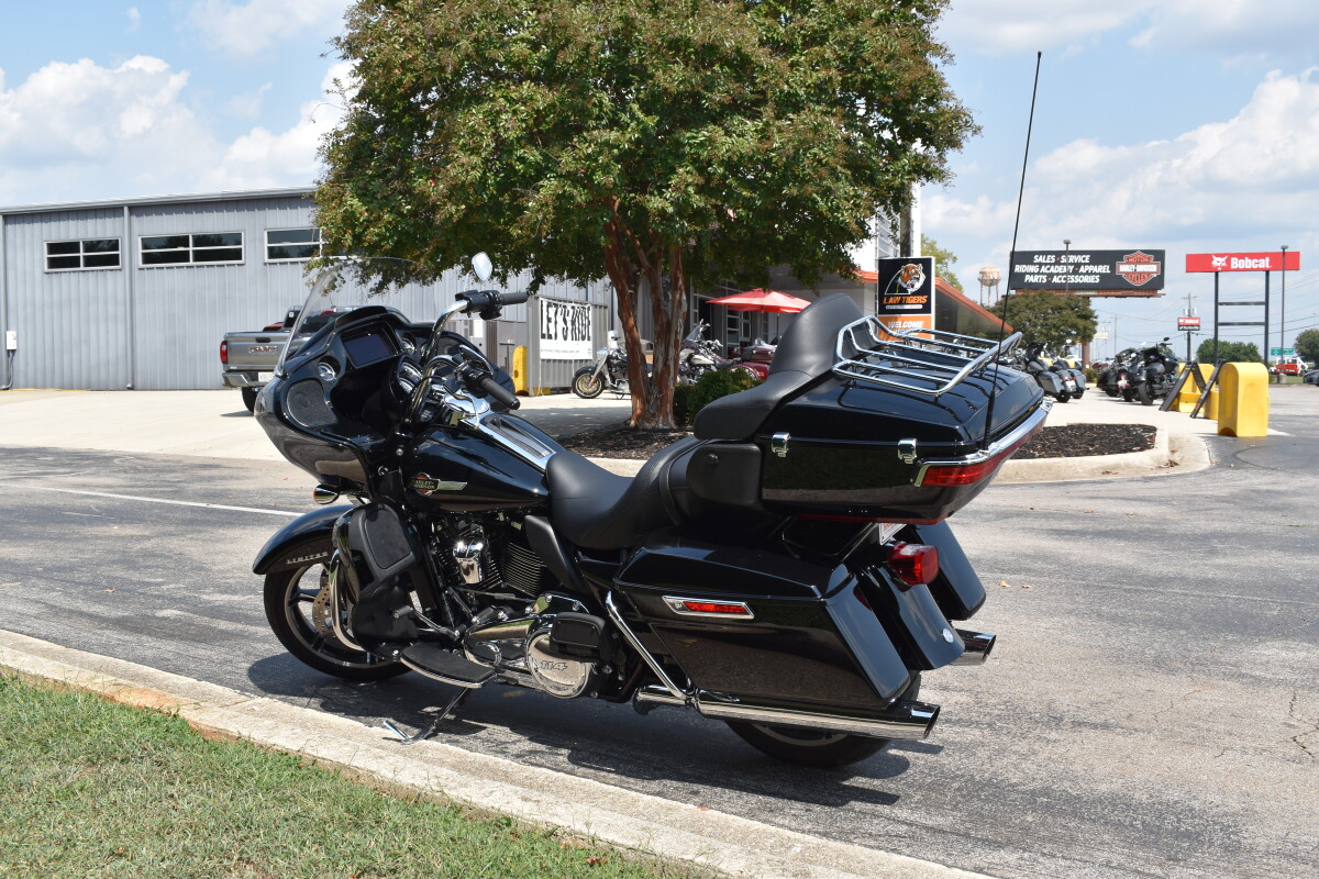 2023 Harley-Davidson Road Glide Limited - Photo 6