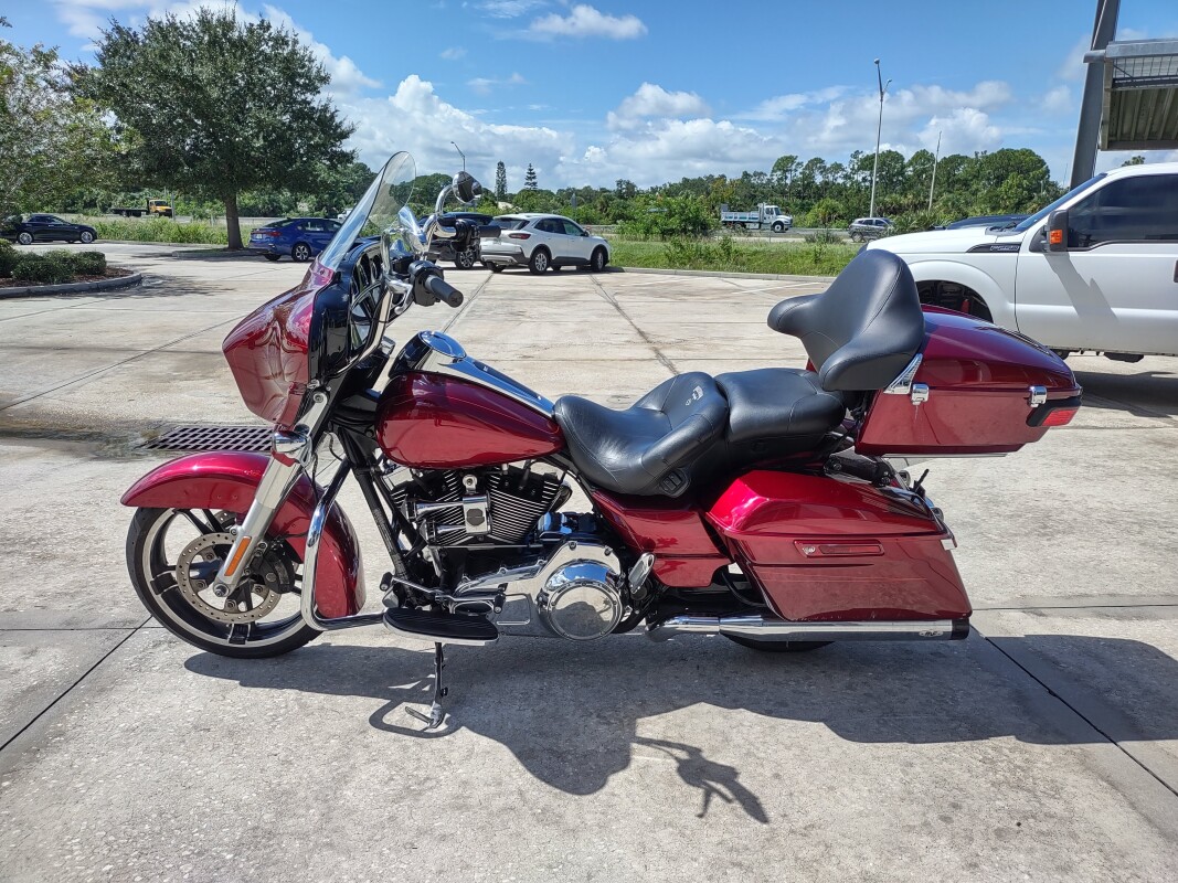 Street Glide Special - Photo 8