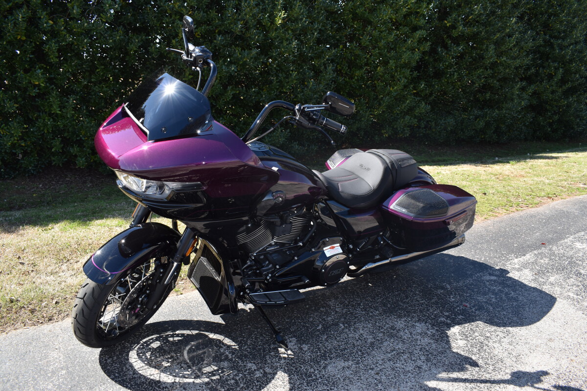 2025 Harley-Davidson CVO Road Glide - Photo 2
