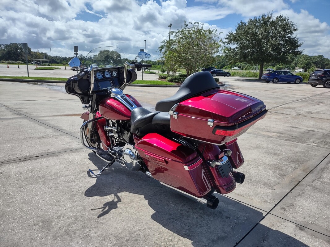 Street Glide Special - Photo 7