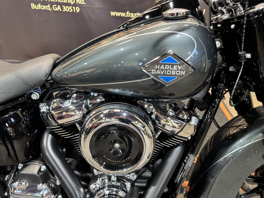 2025 Harley-Davidson Heritage Classic Iron Horse Metallic w/Cast Wheels - Photo 3