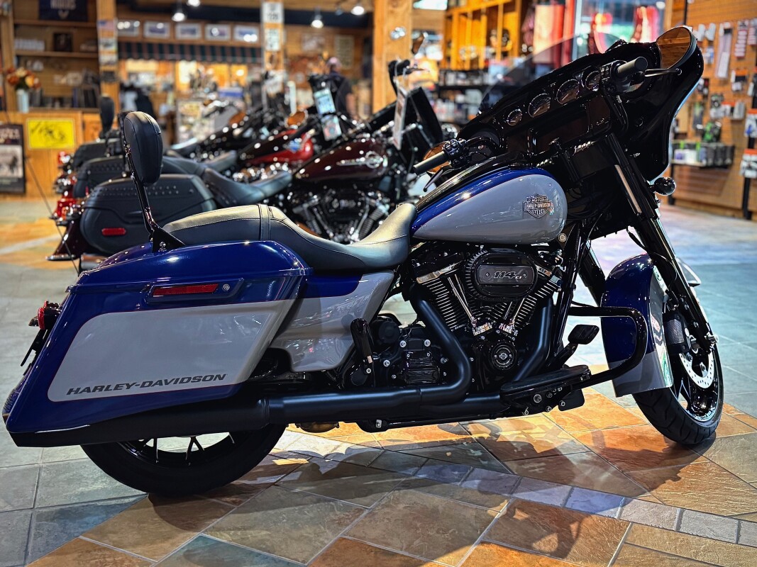 2023 Harley-Davidson Street Glide Special Bright Billiard Blue/Billiard Gray - Black Finish - Photo 2