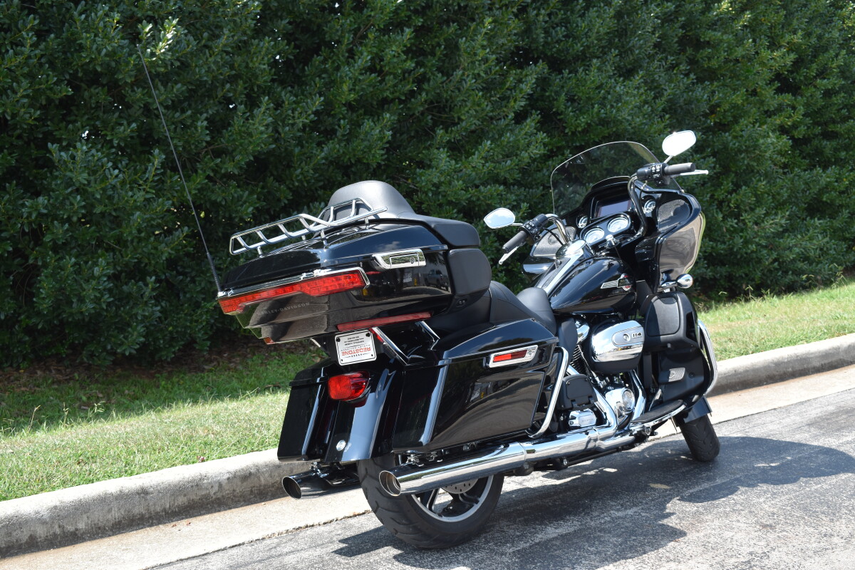 2023 Harley-Davidson Road Glide Limited - Photo 8