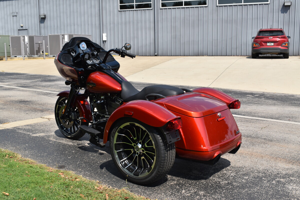 2025 Harley-Davidson Road Glide 3 - Photo 6