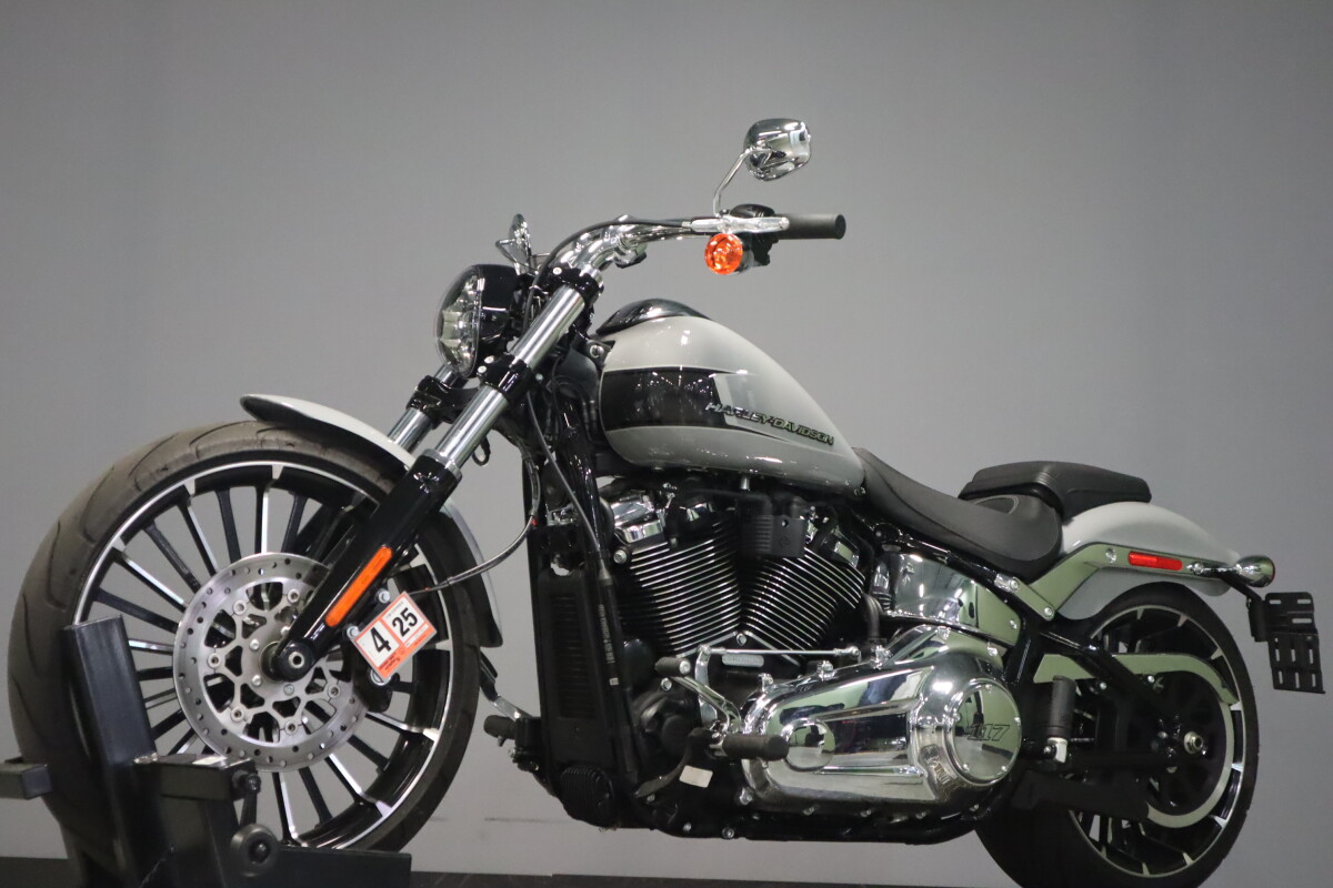 2024 Harley-Davidson Breakout 117 FXBR - Photo 4