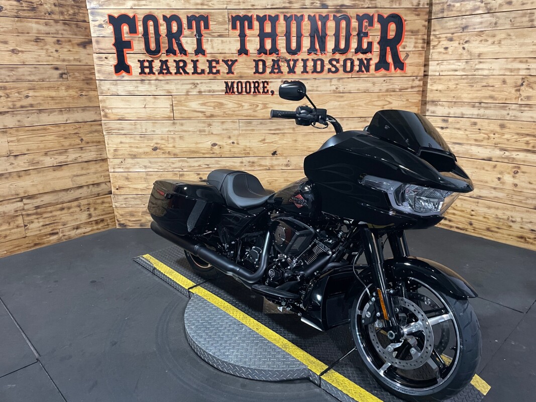 Harley-Davidson Road Glide 2025 FLTRX MDNIGHT FIRESTORM - Photo 3