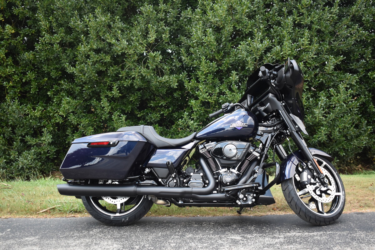2025 Harley-Davidson Street Glide - Photo 9