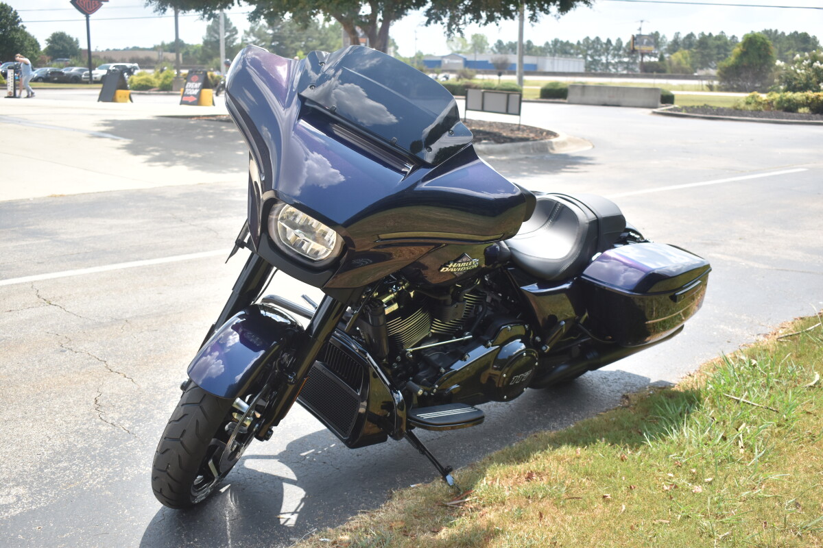 2025 Harley-Davidson Street Glide - Photo 4