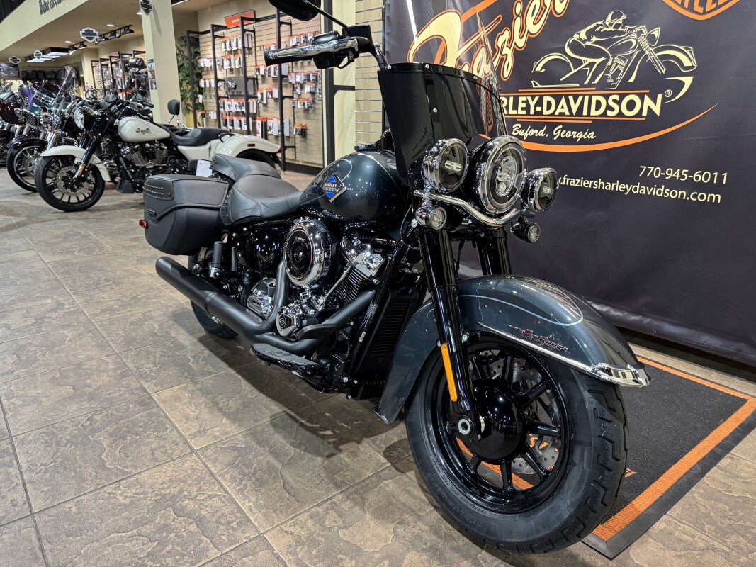 2025 Harley-Davidson Heritage Classic Iron Horse Metallic w/Cast Wheels - Photo 2