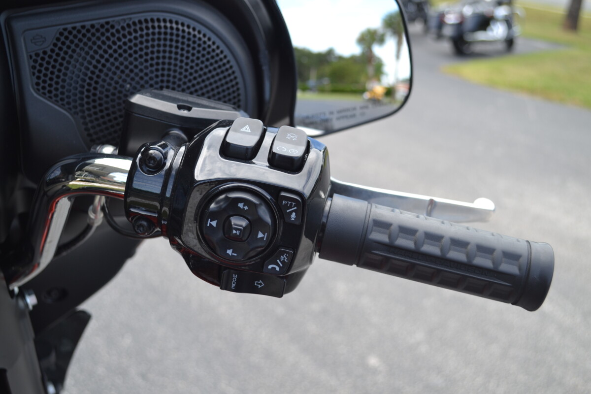 2024 Harley-Davidson Street Glide Whiskey Fire - FLHX - Photo 10