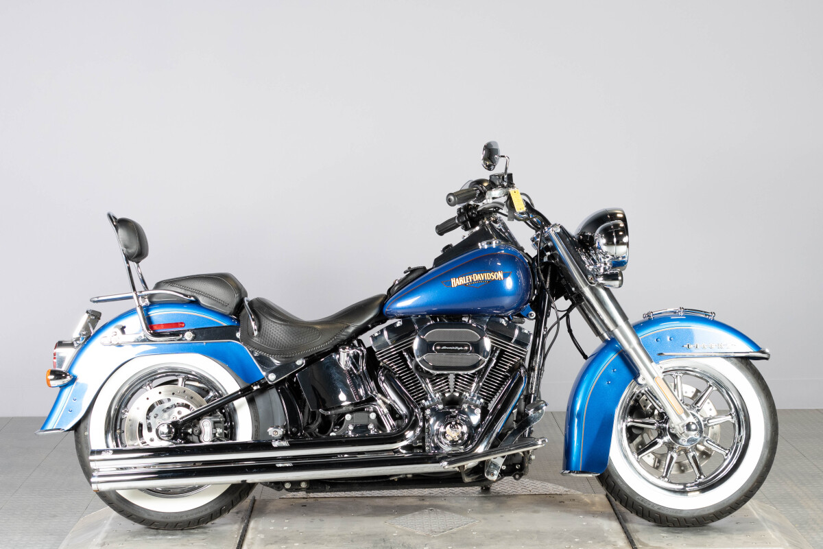 2017 Harley-Davidson® Softail® Deluxe FLSTN | High Octane Harley