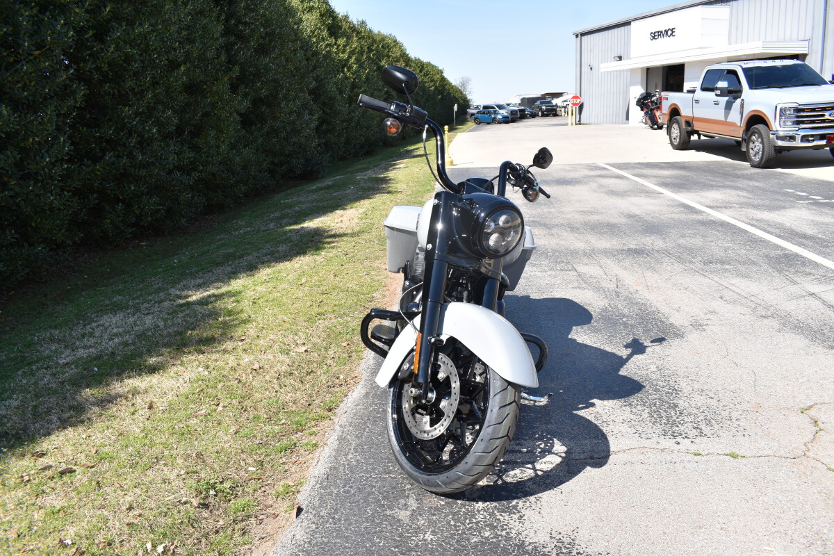2025 Harley-Davidson Road King Special - Photo 2
