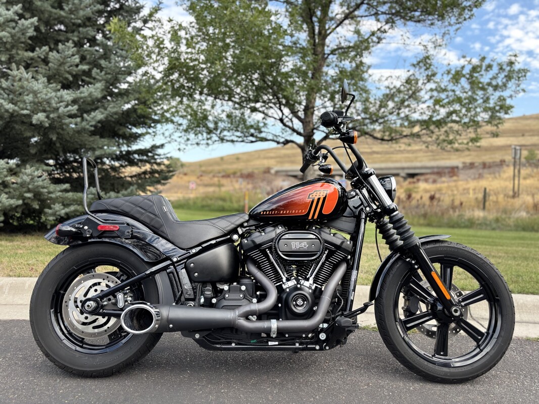 2022 Harley-Davidson Street Bob 114 Vivid Black