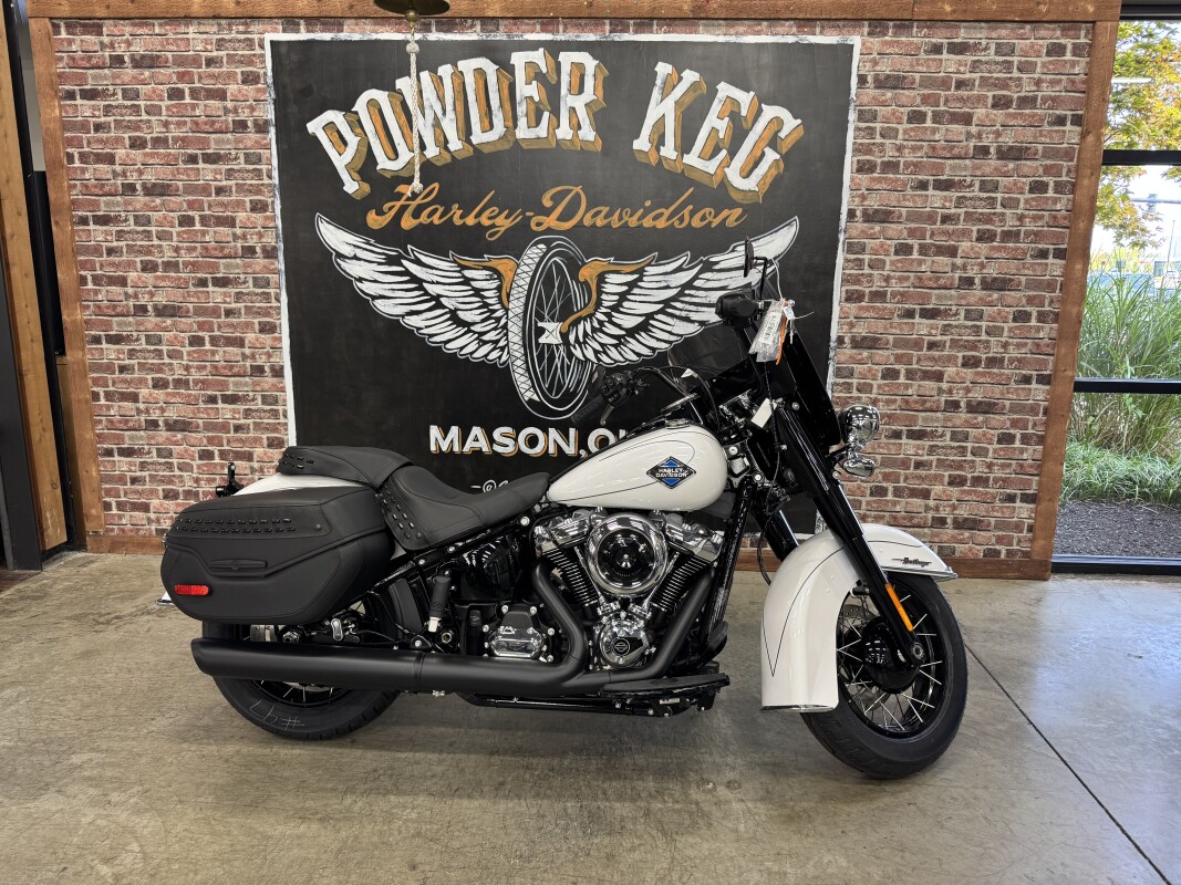 2025 Harley-Davidson Heritage Classic FLHC