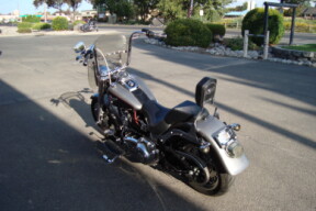 2016 Harley-Davidson® Fat Boy® Two-Tone Billet Silver/Vivid Black thumb 1